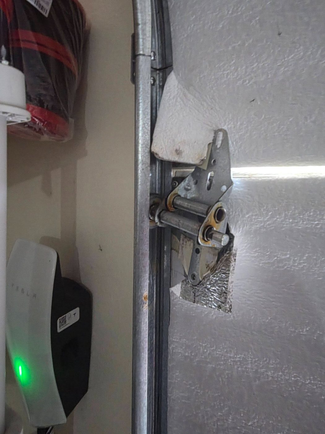 Roller and hinge